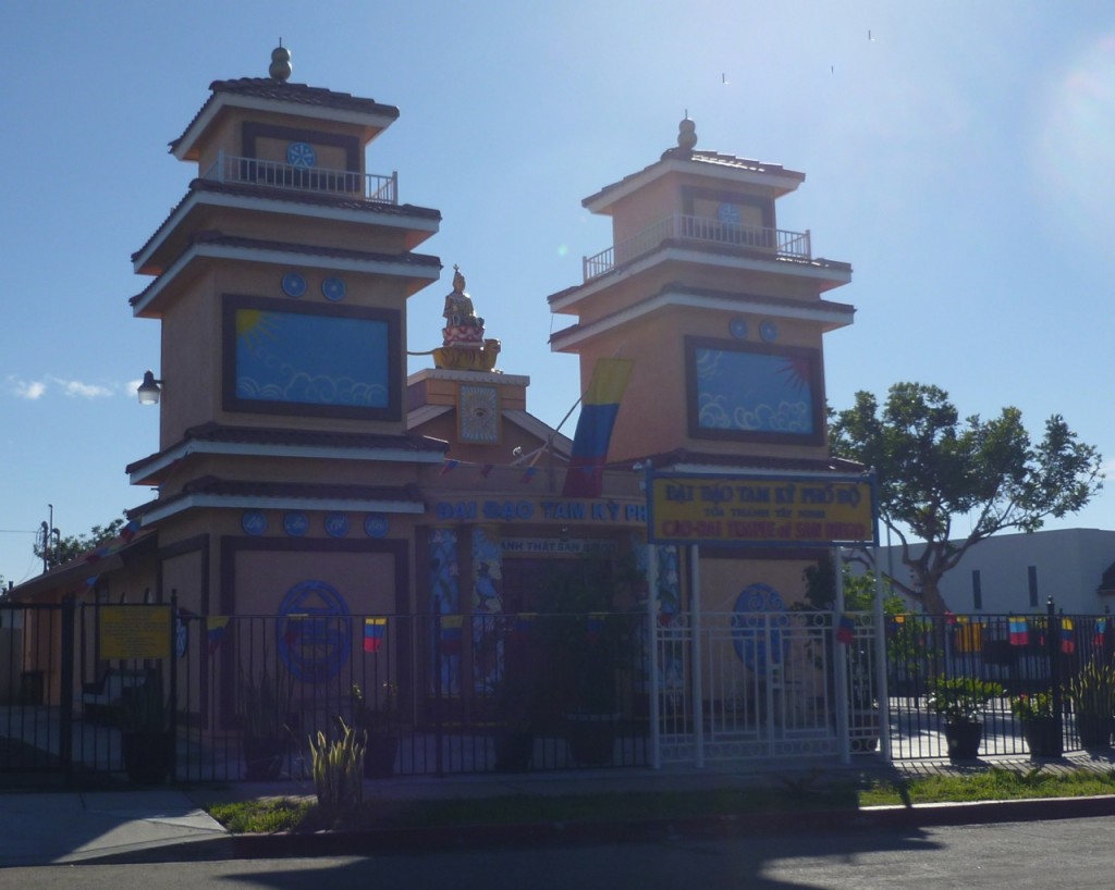 Caodist Temple at the corner of Clairemont Mesa Blvd & Luna Ave. Photo by Bill Swank 