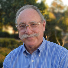 Dr. Edward Brantz, a family physician for over 36 years in Clairemont has joined the Perlman Clinic 